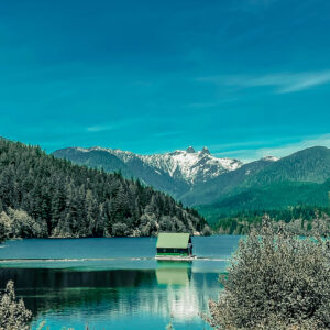 Hut in the middle of lake in Canada in Canada Banf